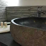 Bed & Breakfast 5&5 Rooftop Clermont-Ferrand