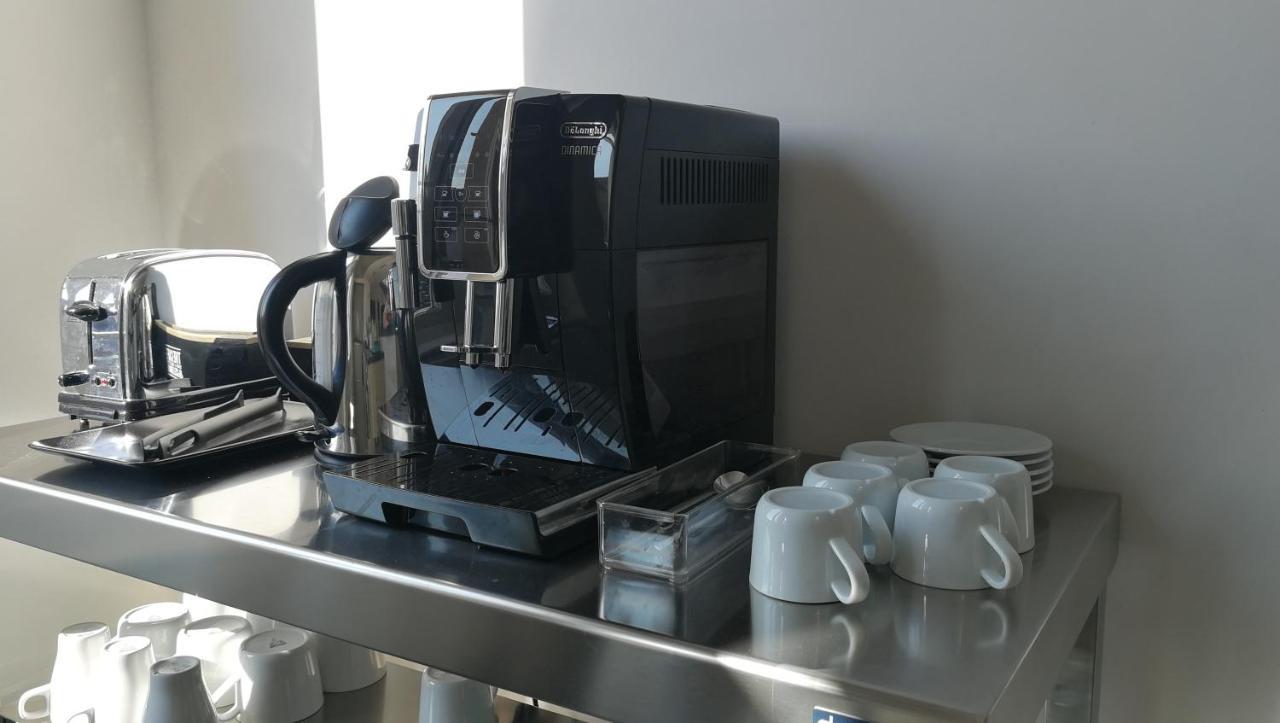 5&5 Rooftop Couette-café