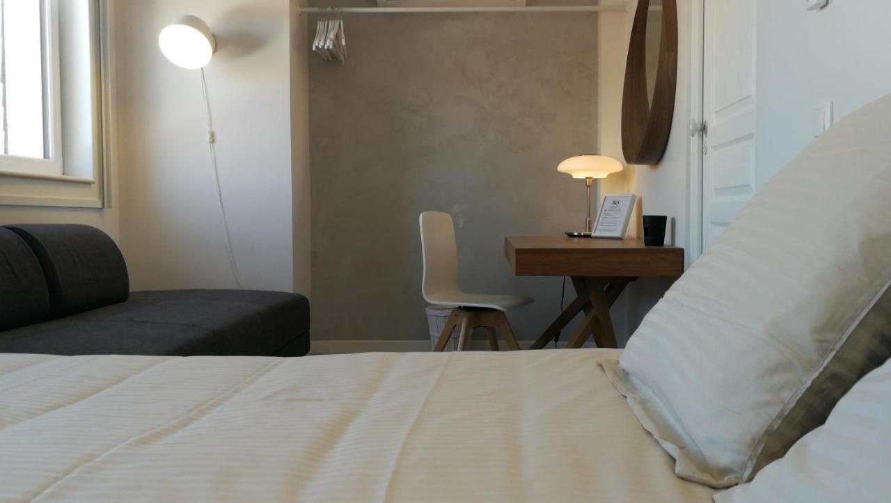 5&5 Rooftop Couette-café *